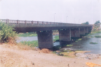 Bridge across Godavari River between Dask & Manur